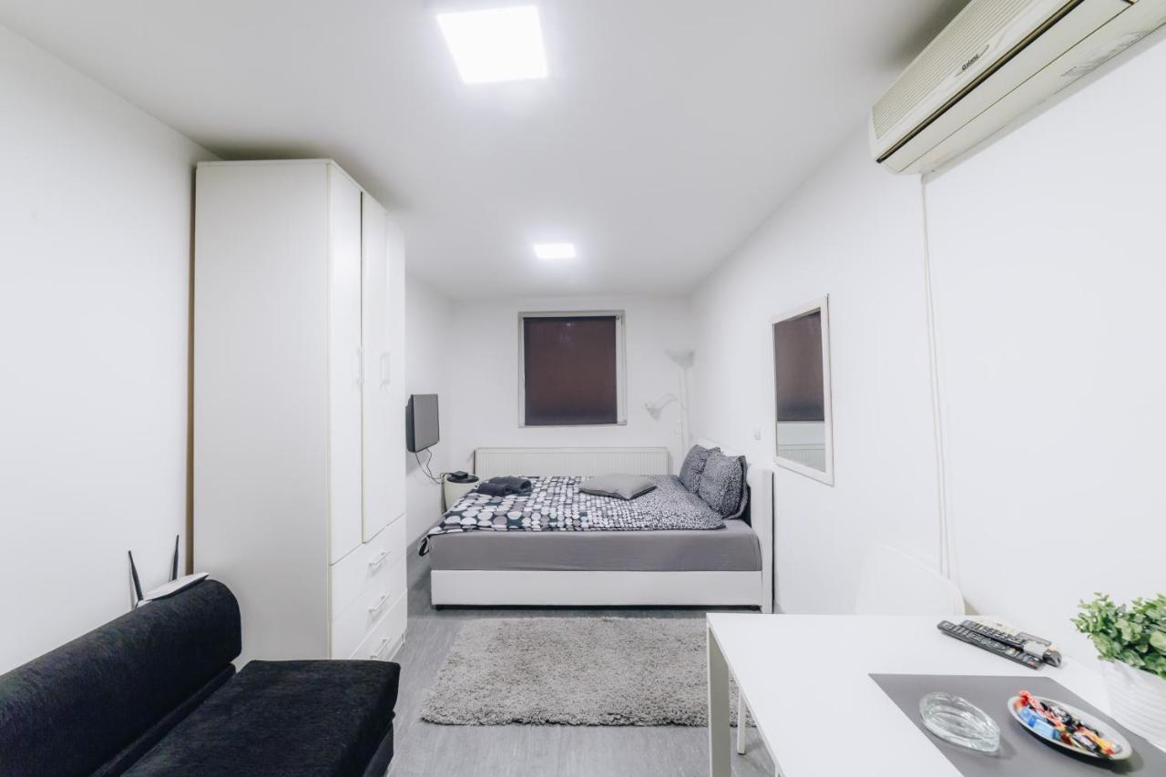 Apartments Luka 크라구예바츠 외부 사진