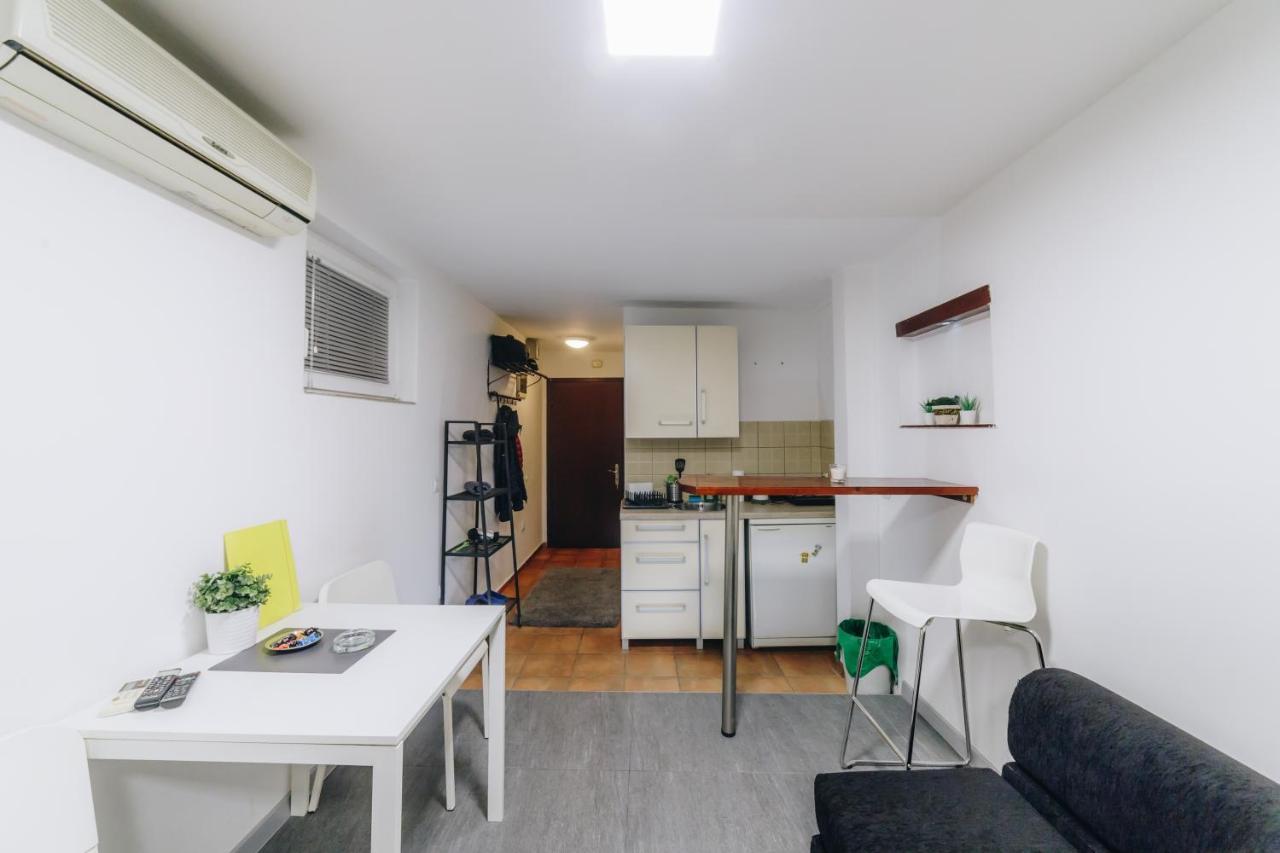 Apartments Luka 크라구예바츠 외부 사진